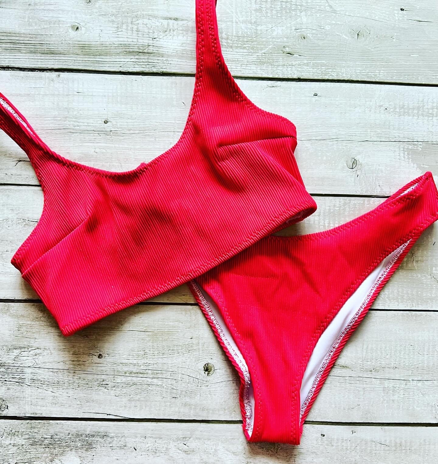 Coral Ribbed Bikini