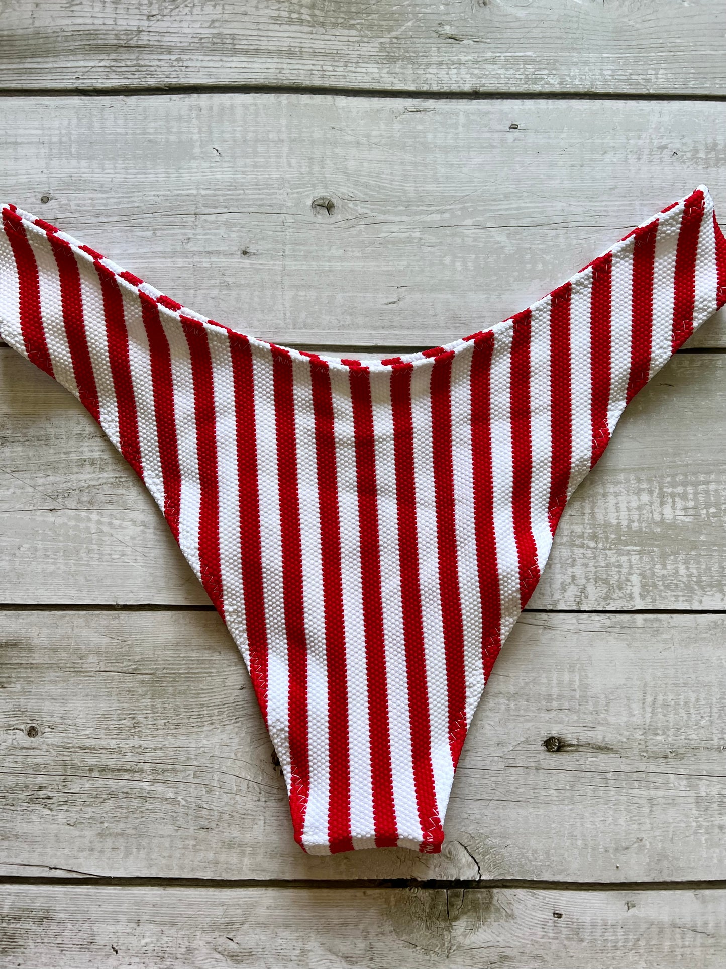 Red Stripe Low Bottoms - Size 12