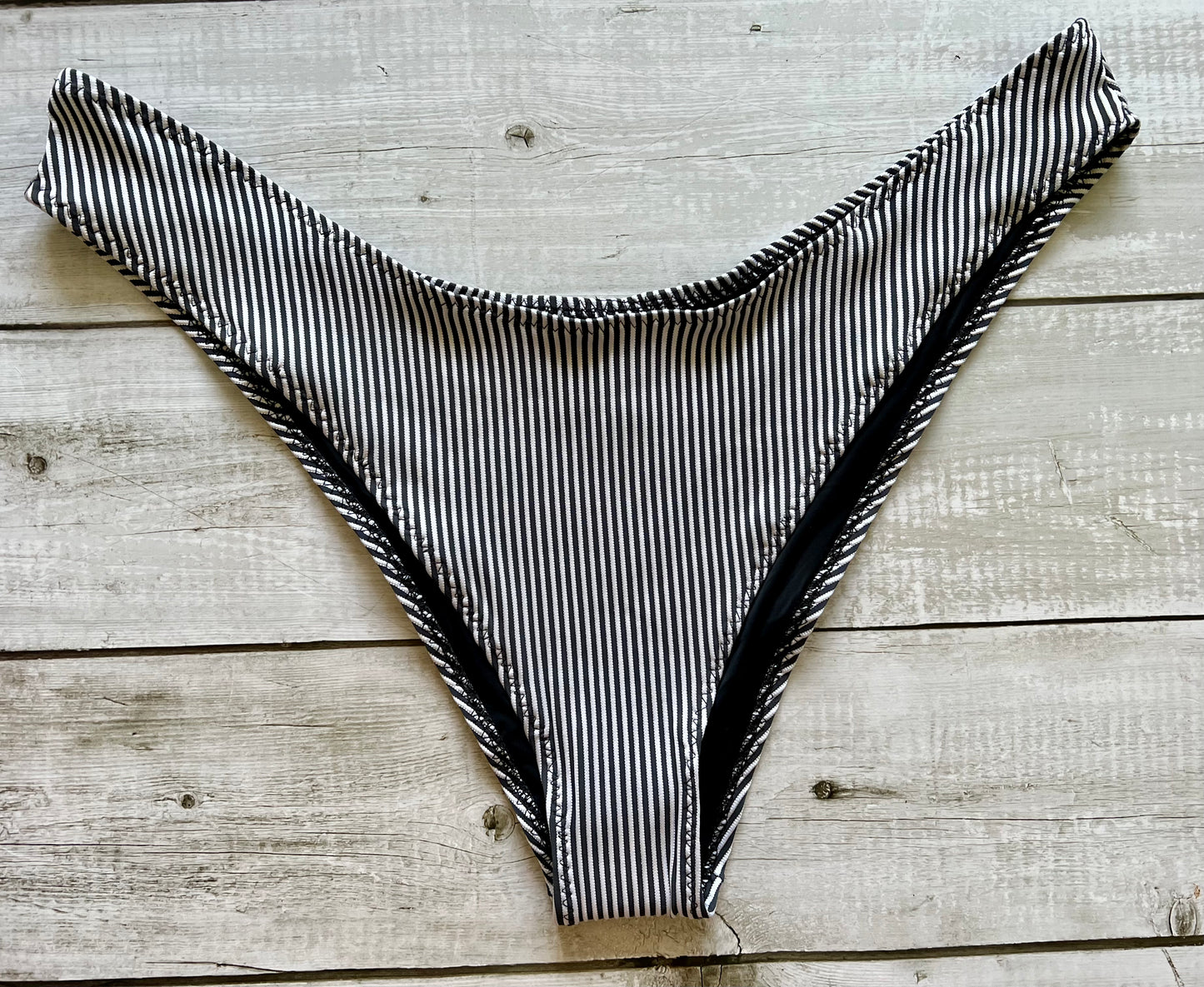 Pinstripe low Bottoms - Size 18