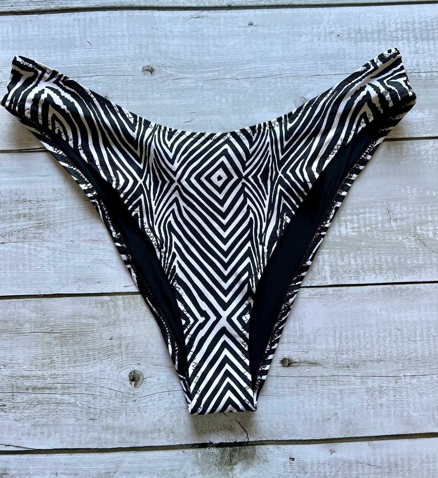 Zebra Low Bottoms - Size 12