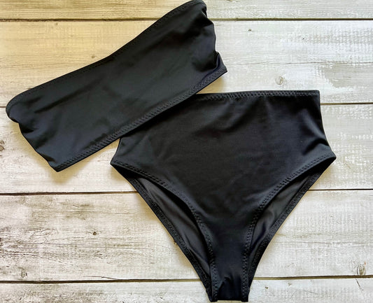 Black Bandeau Bikini - Size 8
