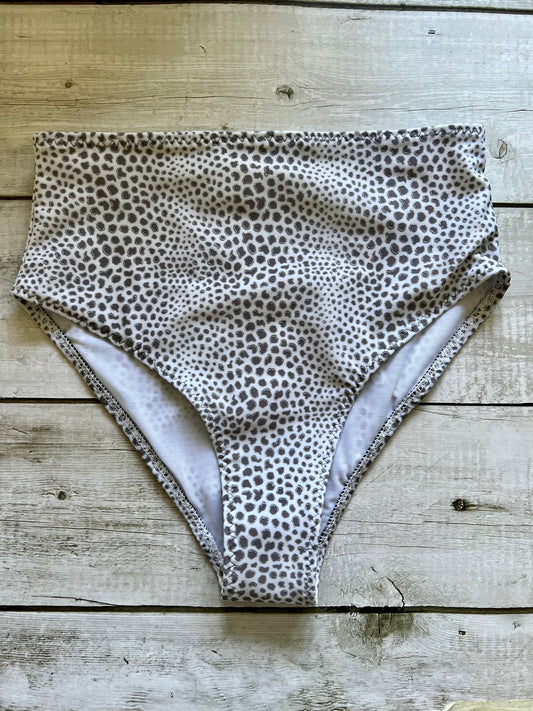 Silver Leopard High Bottoms - Size 8